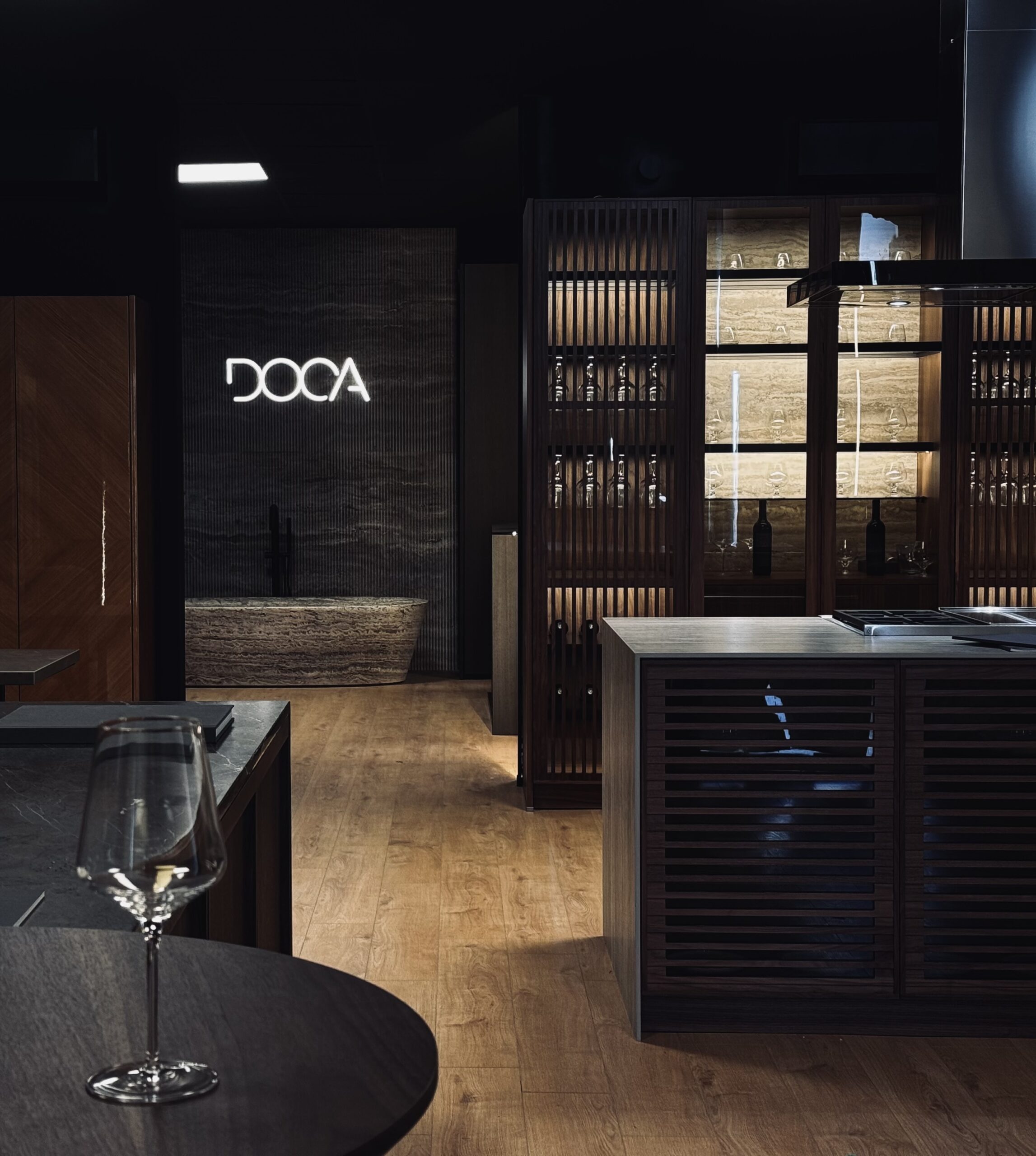 DOCA ouvre une nouvelle boutique à Chiclana : design sur mesure et exclusivité pour la maison